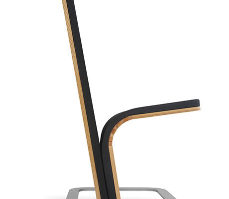 08-jumpseat-movable