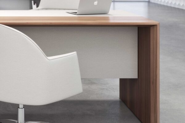 03S_Estel_Executive-Common-Area_Executive-Meeting_Campiello