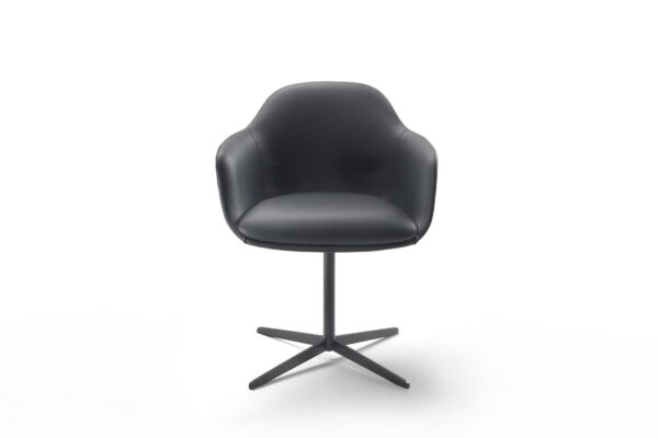 img001_Chia_Chair_58x53xh77_Leather