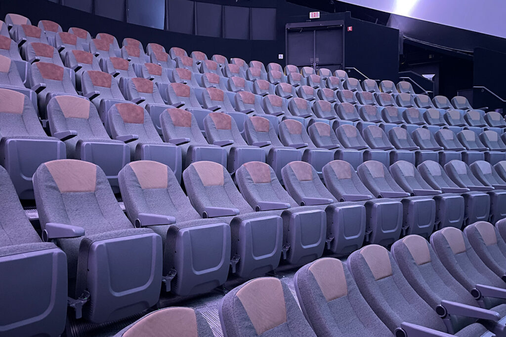 09-auditorium-chair-mercury-premier-museum-auditorium