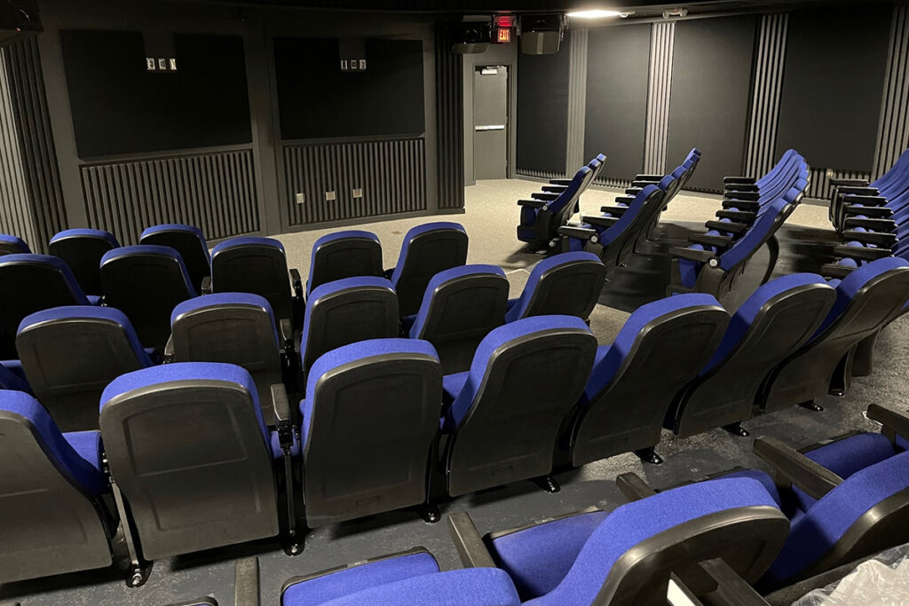 10-auditorium-chair-mercury-premier-higher-education