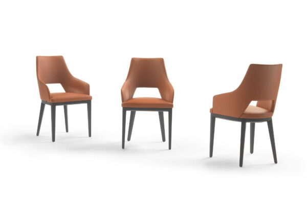 Img017_Grace_Chair_53x56x91h