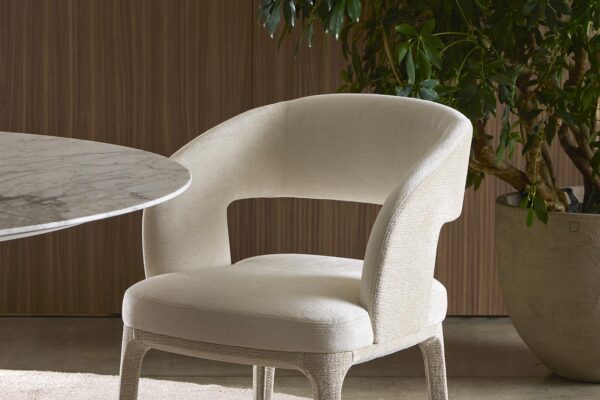 img014_Bea_Chair