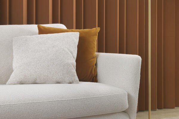 img021_Ritz_Sofa_Detail