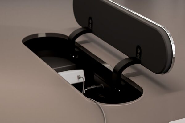 halcon-astoria-chrome-grommet-open_2500x2500_-_28de80_-_96ee705d8e088005c36c5212ae1ca7e694dee523