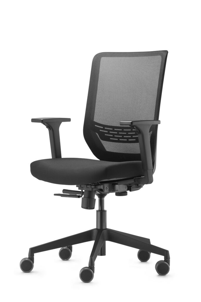 to-sync-black-mesh-task-03