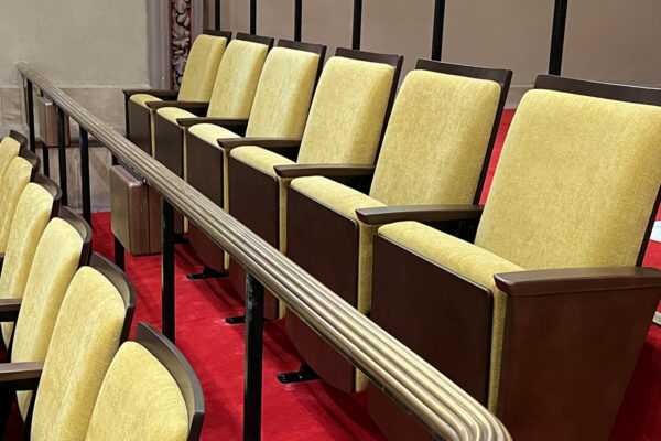 17-auditorium-chair-p10-civic-auditorium