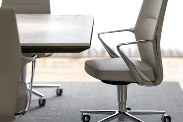 HALCON-FERRA-SC100-CHROME-HALO-CONFERENCE-DETAIL.2.26-2048x2048
