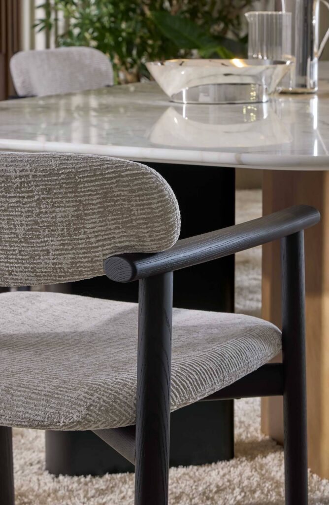 img013_Afra_Chair_Fabric